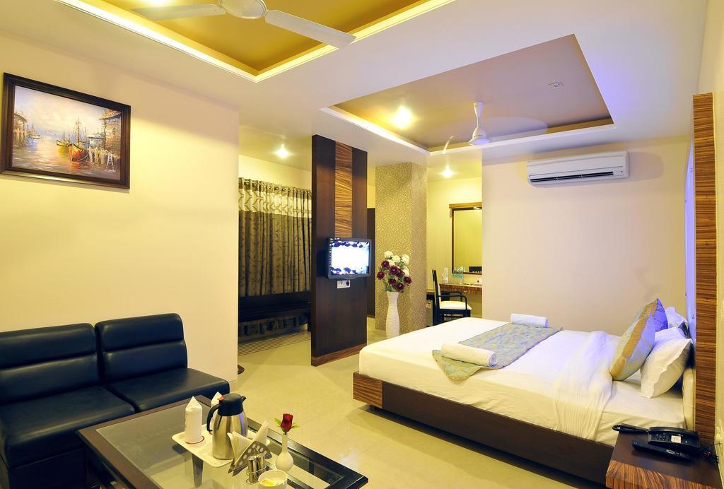 Hotel Simran Pride, Raipur Δωμάτιο φωτογραφία