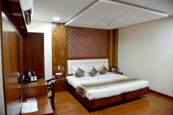 Hotel Simran Pride, Raipur Εξωτερικό φωτογραφία
