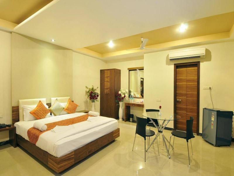 Hotel Simran Pride, Raipur Εξωτερικό φωτογραφία