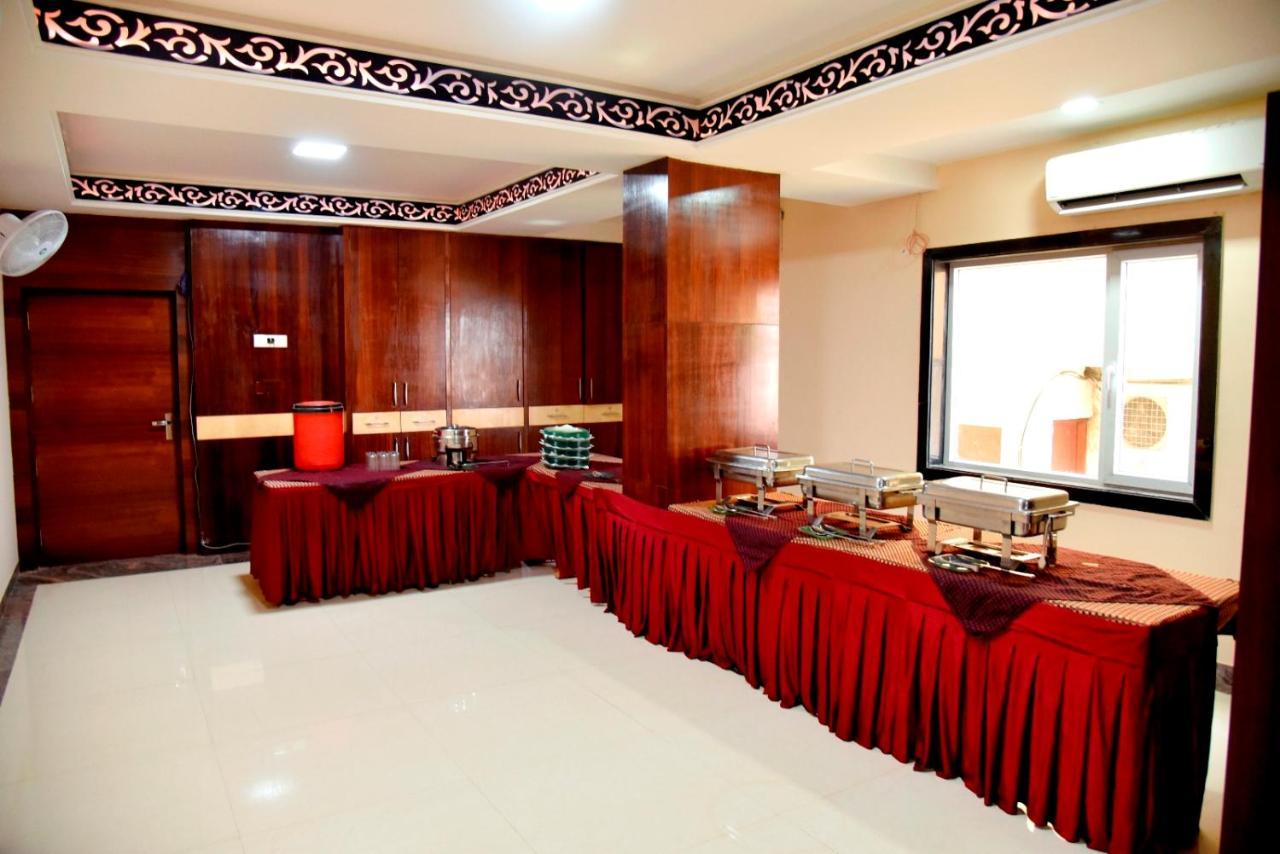 Hotel Simran Pride, Raipur Εξωτερικό φωτογραφία